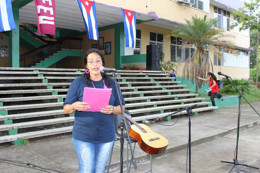 Madelaine Cabrera Pernía, secretaria del buró sindical // Foto Marlene Herrera