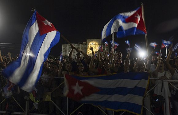 Tributo a Fidel en la Plaza de la Revolución. Foto: Ladyrene Pérez/ Cubadebate.