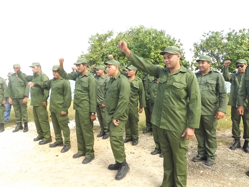 Pelotón de la compañía de infantería marina // Foto Marlene Herrera