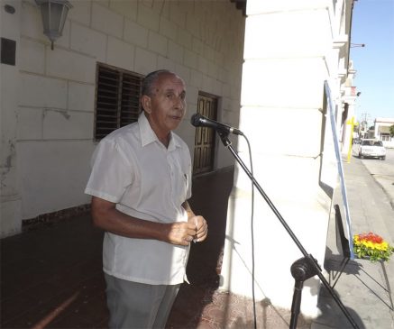 Daniel Rodríguez Verdecia, historiador del movimiento obrero en Manzanillo // Foto Marlene Herrera