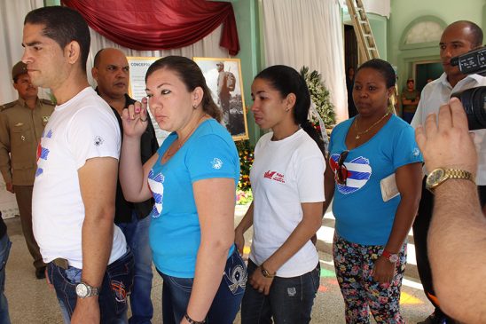 Tributo del pueblo de Manzanillo a Fidel // Foto Marlene Herrera