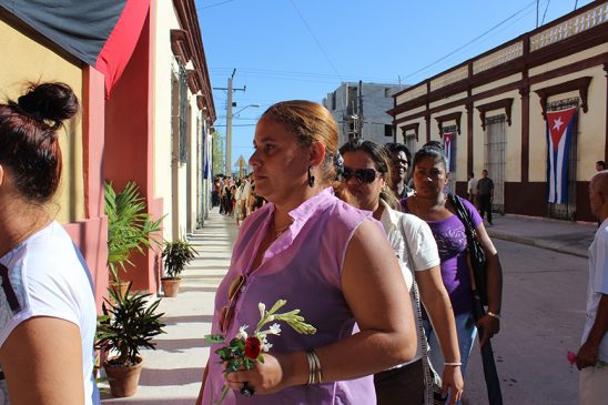 Tributo del pueblo de Manzanillo a Fidel // Foto Marlene Herrera