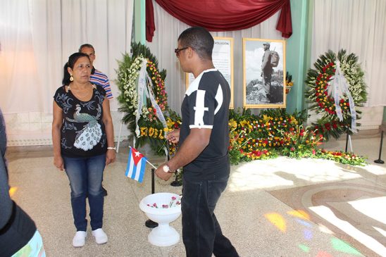 Tributo del pueblo de Manzanillo a Fidel // Foto Marlene Herrera