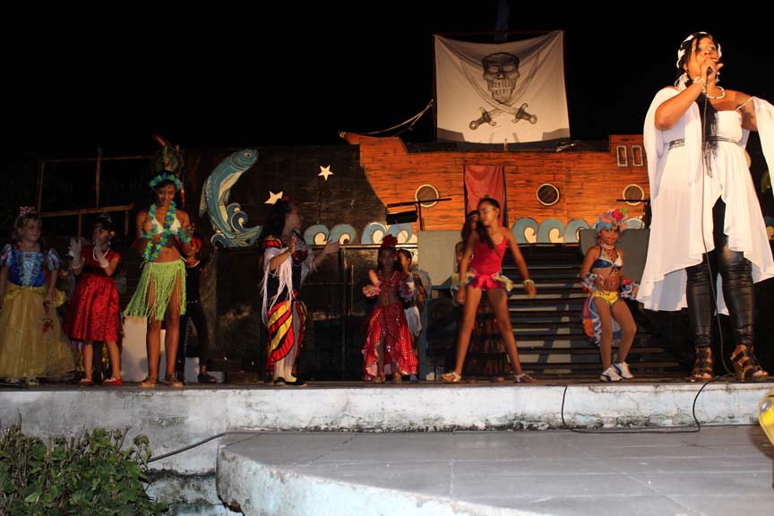 Lidis Lamorú en espectáculo inaugural del Carnaval Infantil // Foto Marlene Herrera