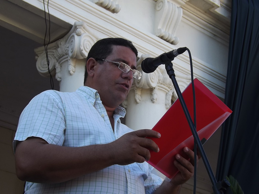 Calixto Santiesteban Ávila, primer secretario del Comité Municipal del Partido Comunista de Cuba (PCC) en Manzanillo // Foto Eliexer Peláez