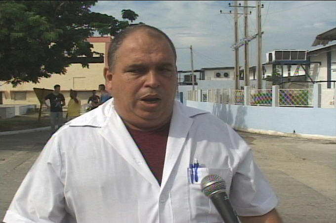 José Pernía, nutriólogo del hospital Celia Sánchez Manduley // Foto Golfovisión TV