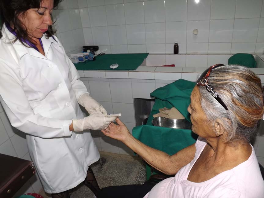 Jornada de promoción preventiva y de atención integral a los pacientes diabéticos // Foto Marlene Herrera