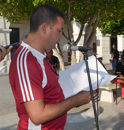 Alexis Sánchez Gallardo dio lectura al Juramento de los atletas // Foto Marlene Herrera