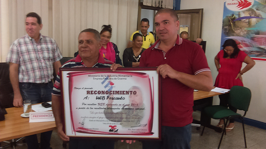 Reconocimiento a PESCAUTO en Rio Cauto // Foto Eliexer Peláez