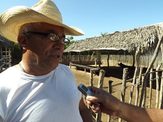 Ramón Luis Tejeda Jorge, propietario de la finca La Esperanza // Foto Yurisdel Reyes