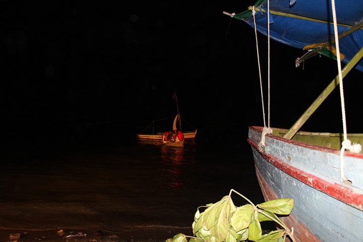 Espejo de paciencia a orillas del Golfo de Guacanayabo // Foto Marlene Herrera