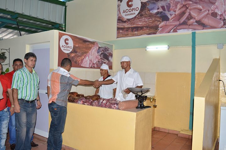 Mercado Agropecuario La Ford // Foto Marlene Herrera