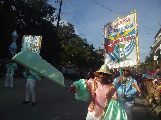 Comparsa de La Pesquera Primer Lugar // Foto Eliexer Peláez