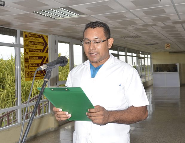 Estudiante hondureño de medicina Annol Colirdres Colirdres // Foto Marlene Herrera