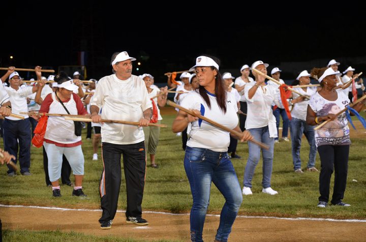 Una representación del trabajo en los combinados deportivos // Foto Marlene Herrera