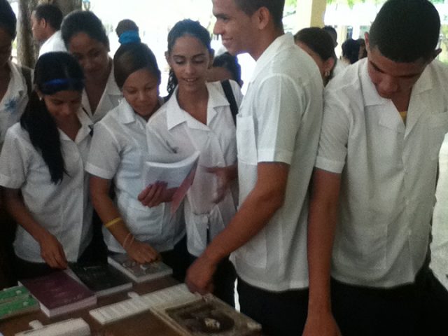 Inició en Manzanillo Festival Universitario del Libro y la Lectura // Foto Eliexer Peláez