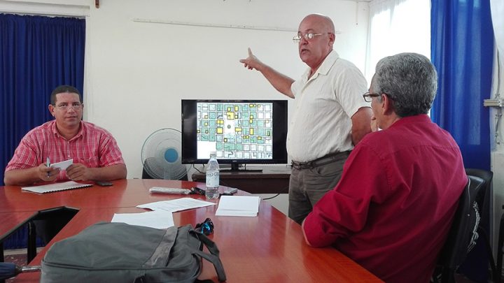 José Antonio Matilla preesentó el proyecto de remodelación que abarca el centro histórico de la ciudad // Foto Marlene Herrera