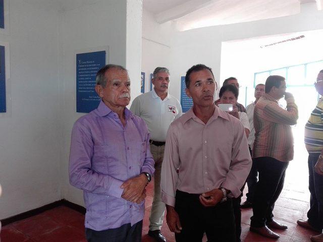 Oscar López Rivera hizo un recorrido por el Museo Parque Nacional La Demajagua // Foto Marlene Herrera