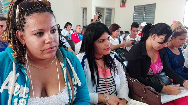 Resaltan en Manzanillo atención de la UJC a jóvenes deportistas // Foto Eliexer Peláez