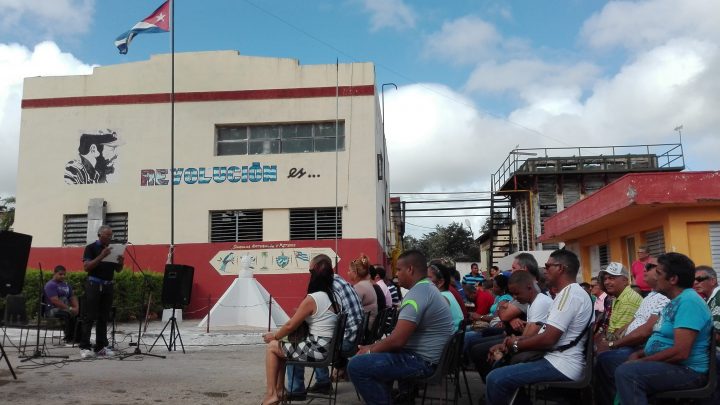 Julio Vargas Yero habló en nombre de los trabajadores // Foto Marlene Herrera