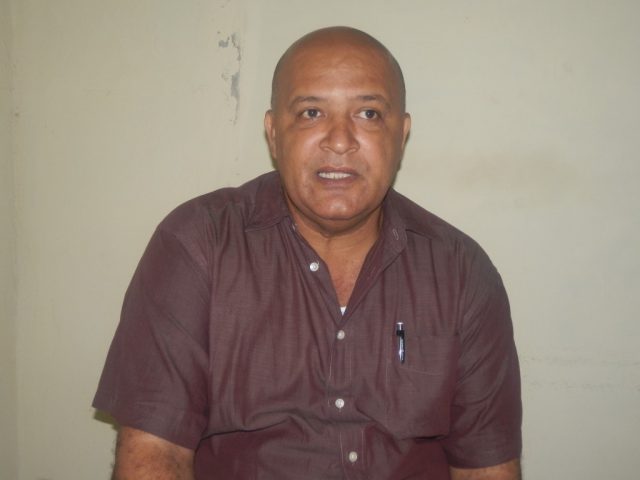 José Antonio Núñez Fonseca, presidente de la comisión electoral en Manzanillo // Foto Lilian Salvat