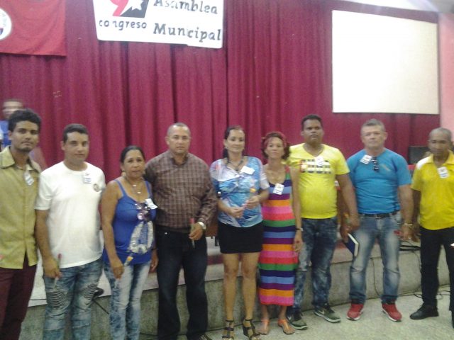 Nuevo secretariado municipal de los CDR en Manzanillo // Foto Roberto Mesa