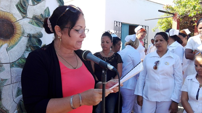 Nancy García Ramírez, miembro del buró municipal del Partido en Manzanillo // Foto Eliexer Peláez