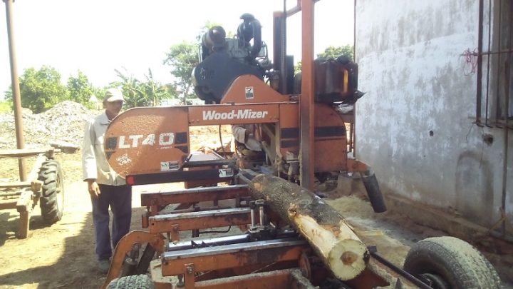 Dentro de los indicadores físicos de la UEB se sobrecumple también en la madera aserrada con 395 metros cúbicos // Foto Eliexer Peláez