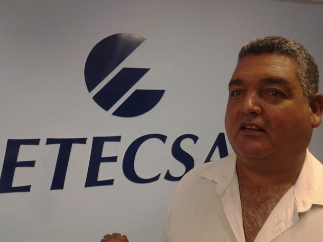 Rodolfo Olivera Moreno, director territorial de ETECSA en Granma // Foto Lilian Salvat