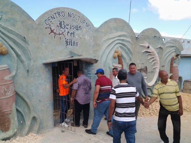 Brisas del Mar, otra unidad insigne de los servicios gastronómicos de la ciudad del Golfo y cuya terminación se prevé para fin de año // Foto Lilian Salvat