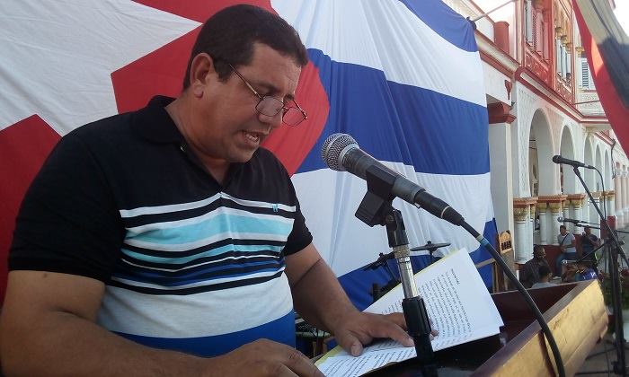 Calixto Santiesteban: “El rumbo está trazado, y la impronta de Fidel quedó grabada por siempre en el corazón del pueblo de Manzanillo" // Foto Eliexer Peláez