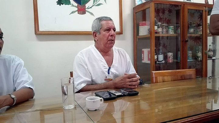 Eloy Velazco Saavedra, jefe de producción de la Fábrica de Conservas La Manzanillera // Foto Marlene Herrera