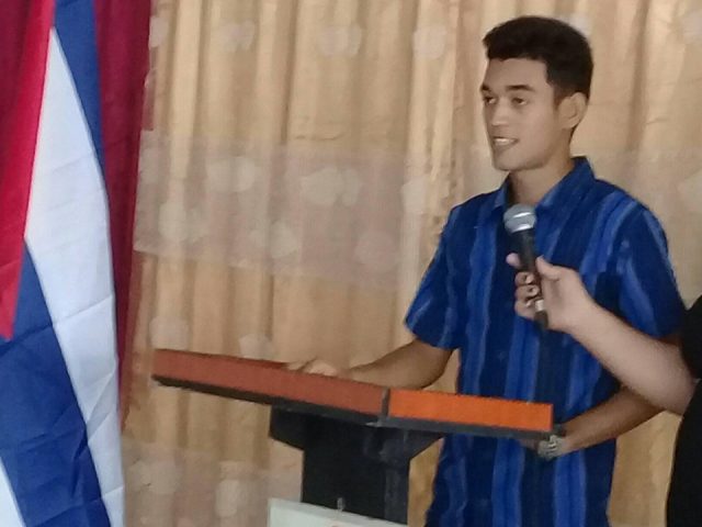 Alexander Oreste Rodríguez Castillo, en nombre de los homenajeados reafirmó su compromiso con la Revolución // Foto Annia Pacheco
