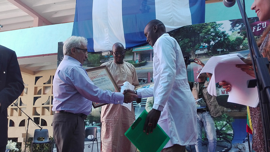 Gaoussau Goro, de la República de Mali, graduado integral extranjero // Foto Marlene Herrera