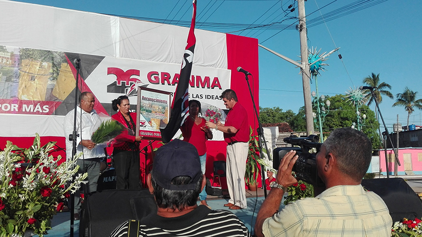 Municipio Pilón , recibe condición de Vanguardia  // Foto Marlene Herrera