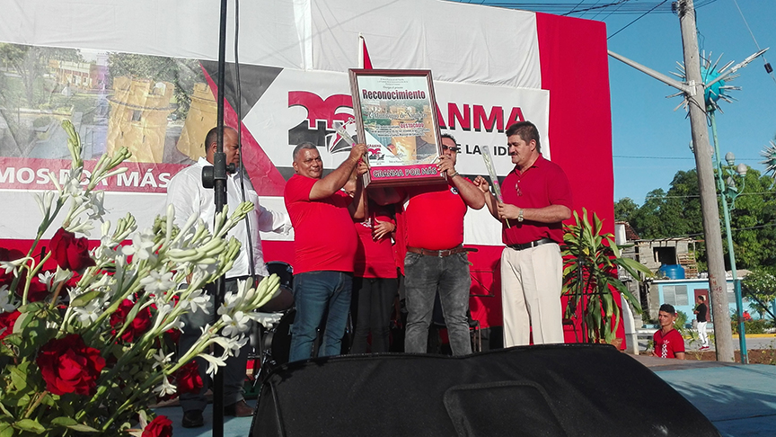 Municipio Niquero, recibe condición de Vanguardia // Foto Marlene Herrera