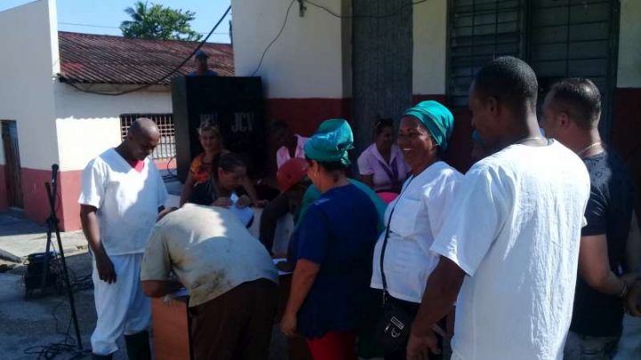 Unidad empresarial de base Lácteos Manzanillo. // Foto Mario Martínez 