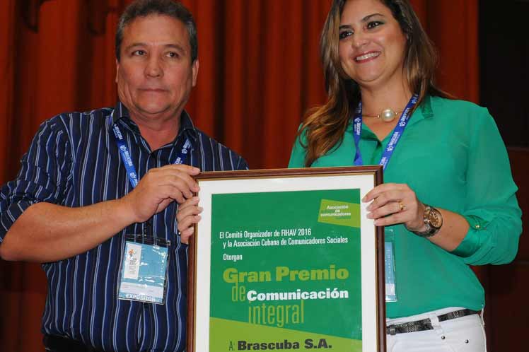 Cuba, país más premiado en feria Fihav 2016 // Foto PL