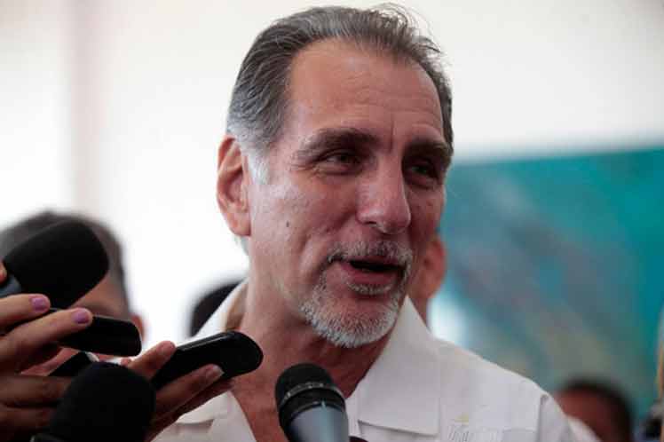 Todos los cubanos somos Fidel, afirma antiterrorista René González