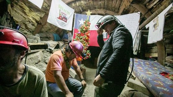 La protesta se mantendrá hasta que los trabajadores tengan “un plan de garantía” que les permita mantener la tranquilidad. Foto: Reuters.