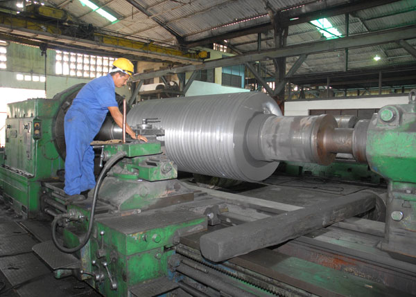 Unidad empresarial de base de servicios técnicos industriales (ZETI) Comandante Manuel Fajardo Rivero // Foto Luis Carlos Palacio