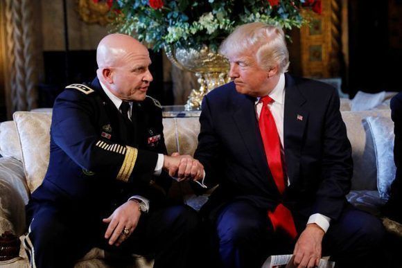 Militares retirados enviaron una carta al asesor de Seguridad Nacional de Donald Trump, General H. R. McMaster. Foto: Reuters