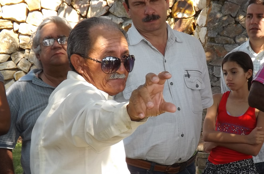 César martín narra los hechos ocurridos el 10 de octubre de 1868 // Foto Denia Fleitas