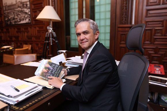El académico mexicano es jefe de Gobierno de la Ciudad de México desde el 5 de diciembre de 2012. Foto: @ManceraMiguelMX
