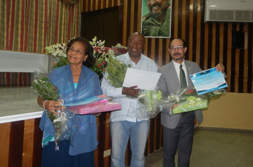 Alberto Cobián Mena, Julio Santana Mariño y Clara Ofelia Suárez Rodríguez // Foto Lilian Salvat