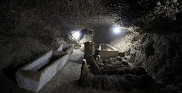 Una de las 17 momias descubiertas en Egipto. Foto: Reuters/ Mohamed Abd el Ghany