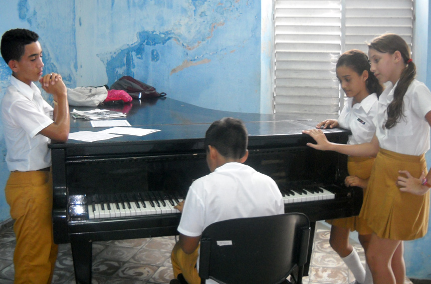 Obtiene buenos resultados en el pase de nivel Escuela de Música// Foto Lilian Salvat