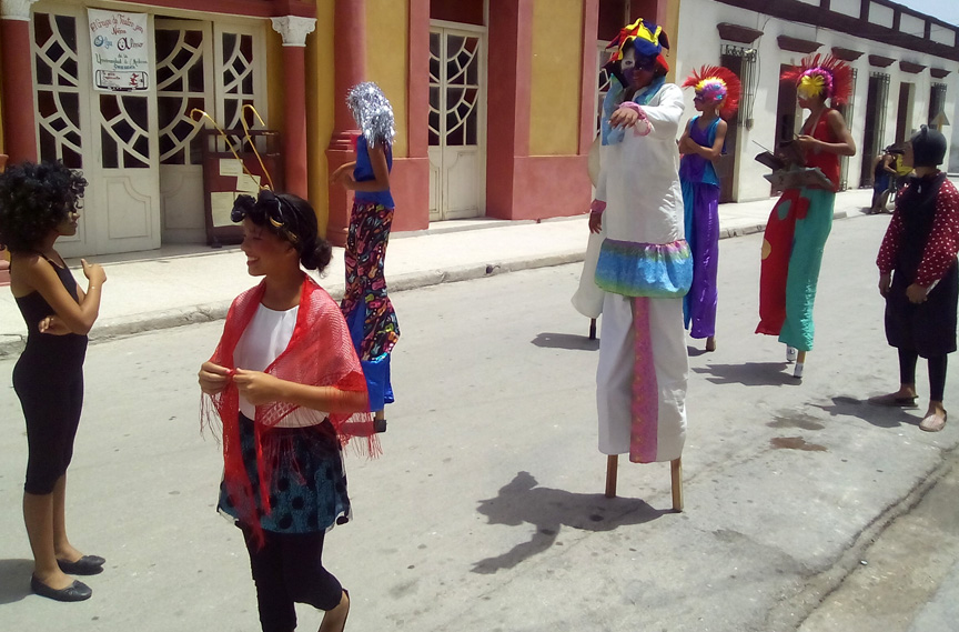 Celebran Festival Teatrando en Manzanillo