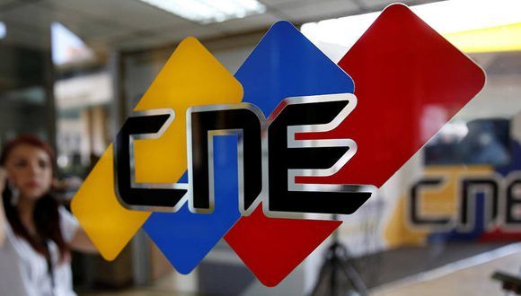 Hasta el lunes 12 de junio CNE recibirá las firmas que respaldan a precandidatos para la Asamblea Constituyente. Foto: Correo del Orinoco