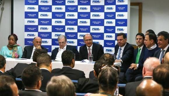 Reunión de militantes del PSDB. Foto: Agência Brasil.